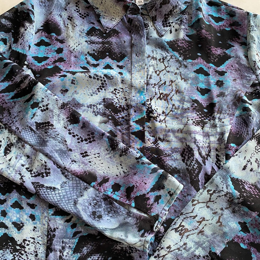 Cabi Blue Python Sheer Blouse‎ - Picture 5 of 6
